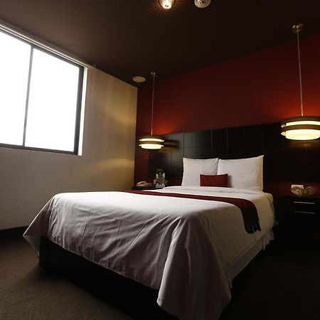 Hotel Ginebra Lima Zewnętrze zdjęcie