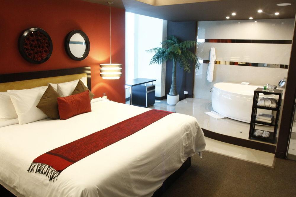 Hotel Ginebra Lima Zewnętrze zdjęcie