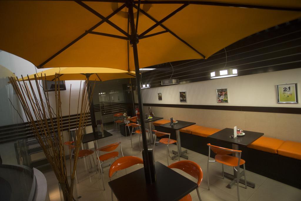 Hotel Ginebra Lima Zewnętrze zdjęcie
