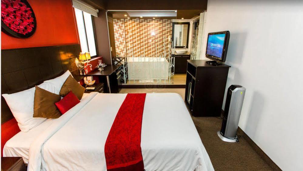 Hotel Ginebra Lima Zewnętrze zdjęcie